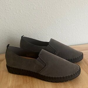 Easy Street Fresh Womens Sneakers